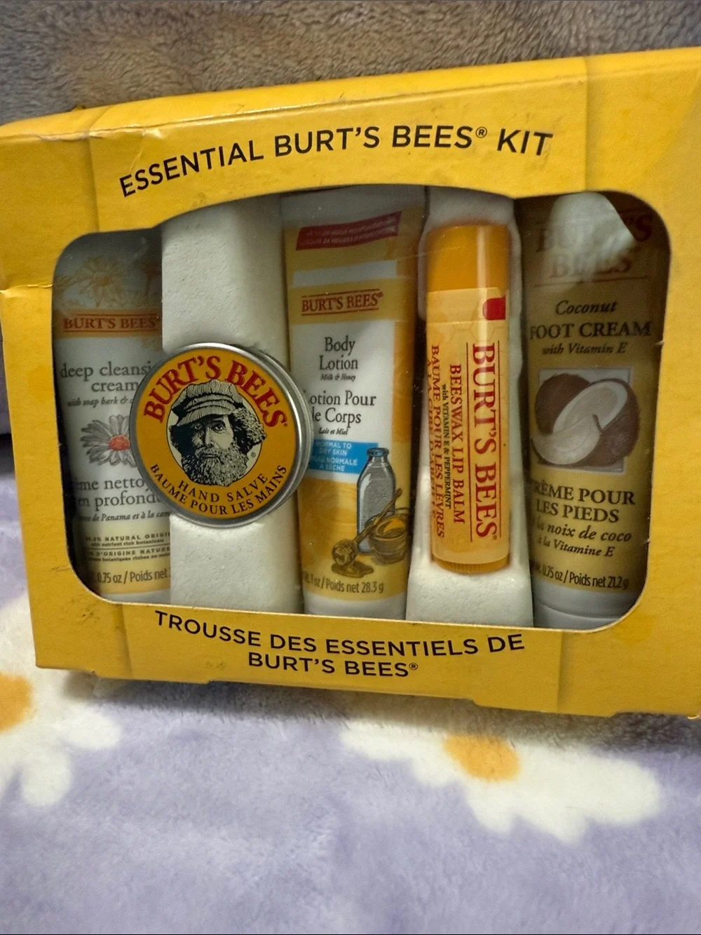 Burt's Bees Bath & Body Gift Set - Yellow Tubes and Tin